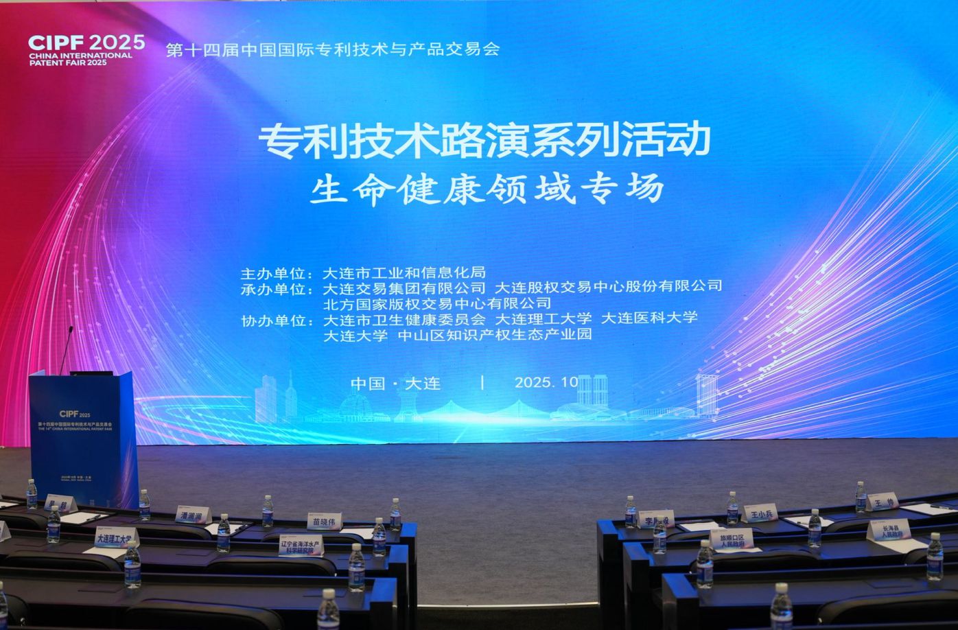 1760599516515.jpg 1760599511664.jpg